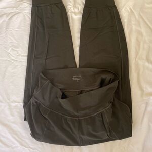 Athleta Salutation High Rise Jogger - Dark Grey/Green